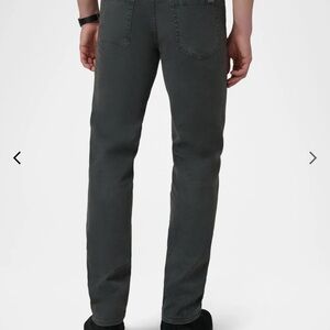 Brand new with tags- Joe's men’s Brixton Twill straight leg pants